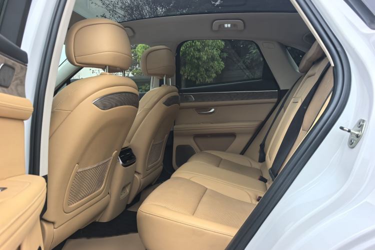 Used Hima AITO M5 2022 Range-Extended Rear-Drive Standard Version Interior 2