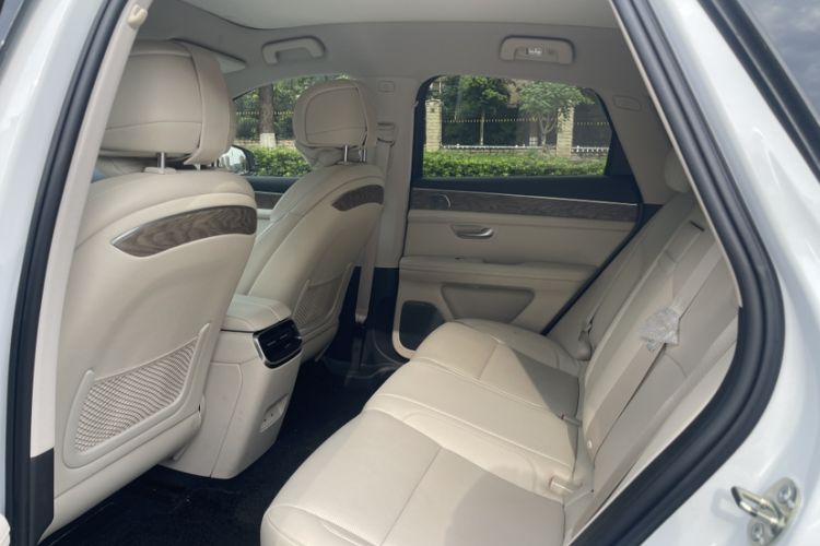 Used Hima AITO M5 2022 Extended-Range Four-Wheel Drive Performance Version Interior 3