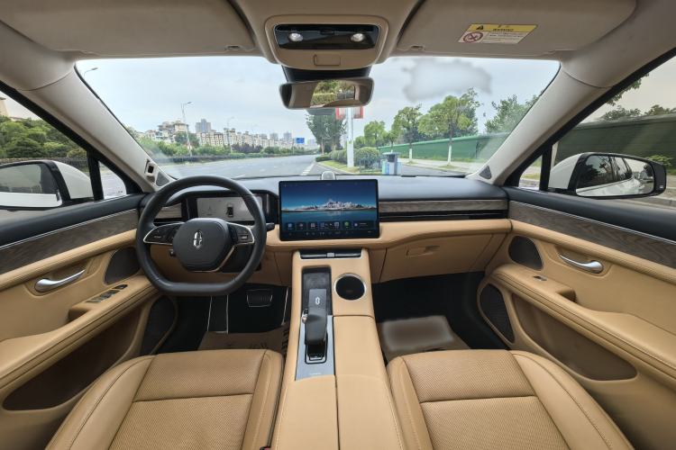 Used Hima AITO M5 2022 Range-Extended Rear-Drive Standard Version Interior 3