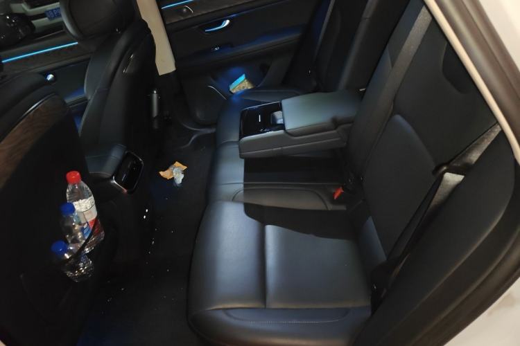 Used Hima AITO M5 2022 Extended-Range Four-Wheel Drive Performance Version Interior 4