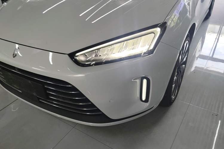 Used Hima AITO M5 2022 Extended-Range Four-Wheel Drive Performance Version Left Front Headlight
