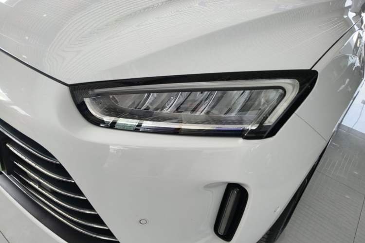 Used Hima AITO M5 2022 Extended-Range Four-Wheel Drive Performance Version Left Front Headlight