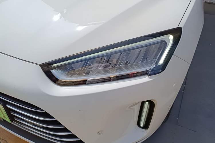 Used Hima AITO M5 2022 Extended-Range Four-Wheel Drive Ultimate Edition Left Front Headlight