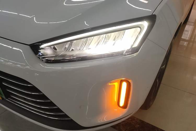 Used Hima AITO M5 2022 Range-Extended Rear-Drive Standard Version Left Front Headlight