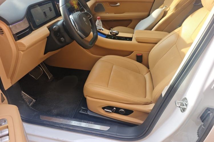 Used Hima AITO M5 2022 Range-Extended Rear-Drive Standard Version Left Front Seat