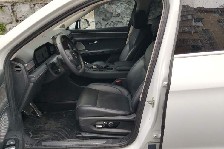 Used Hima AITO M5 2022 Extended-Range Four-Wheel Drive Performance Version Left Front Seat