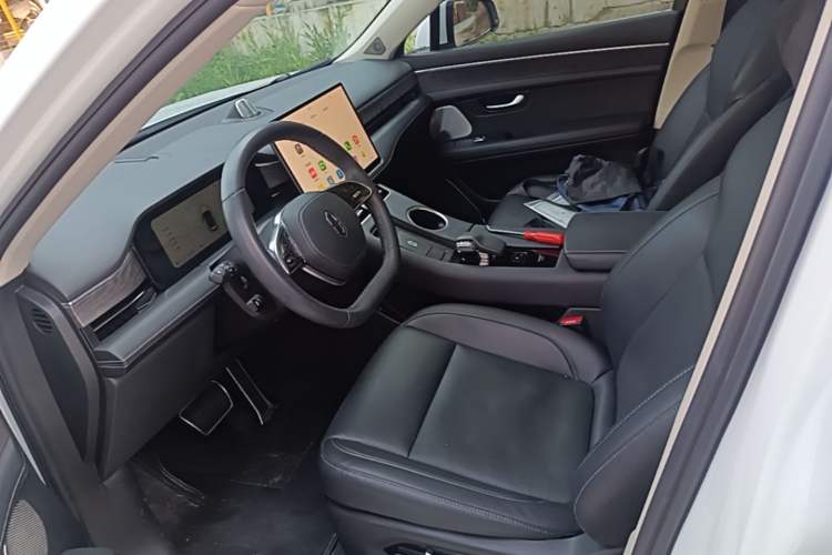 Used Hima AITO M5 2022 Range-Extended Rear-Drive Standard Version Left Front Seat