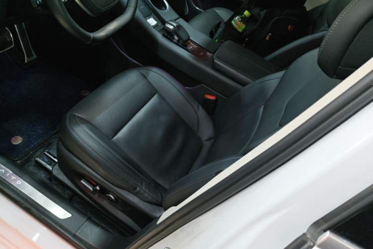 Used Hima AITO M5 2022 Extended-Range Four-Wheel Drive Flagship Edition Left Front Seat