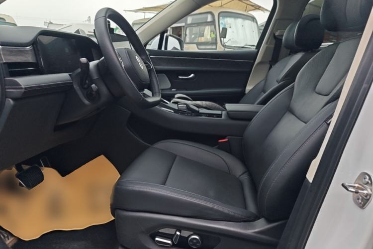 Used Hima AITO M5 2022 Extended-Range Four-Wheel Drive Performance Version Left Front Seat