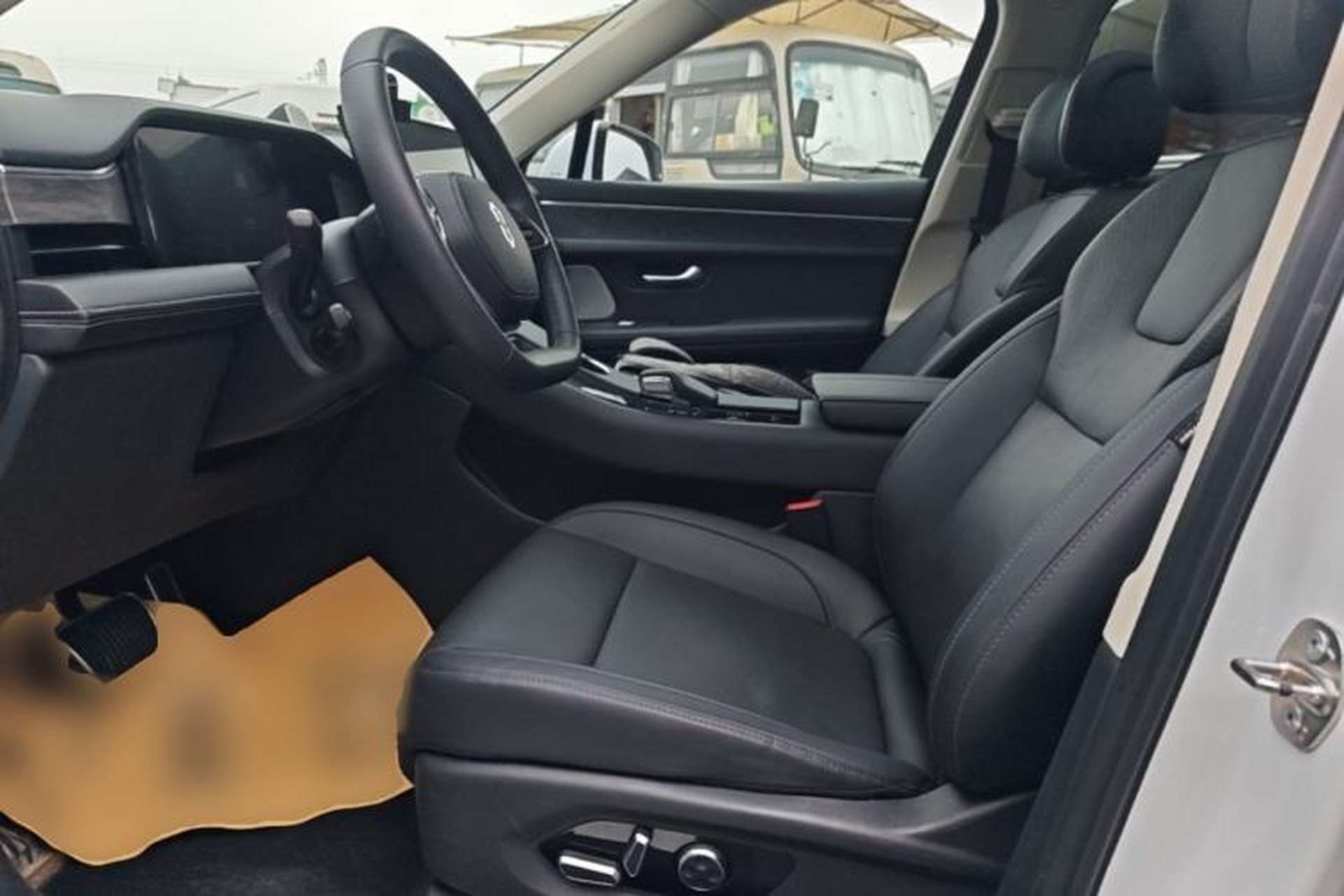 Used Hima AITO M5 2022 Extended-Range Four-Wheel Drive Performance Version Left Front Seat