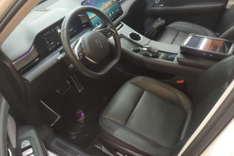 Used Hima AITO M5 2022 Range-Extended Rear-Drive Standard Version Left Front Seat