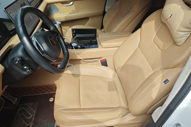 Used Hima AITO M5 2022 Extended-Range Four-Wheel Drive Ultimate Edition Left Front Seat