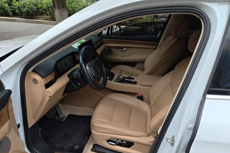 Used Hima AITO M5 2022 Pure Electric Rear-Drive Standard Edition Left Front Seat