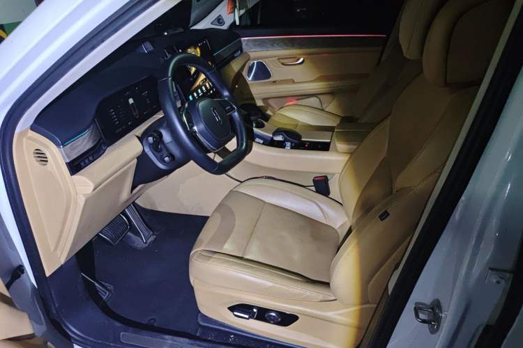 Used Hima AITO M5 2022 Extended-Range Four-Wheel Drive Performance Version Left Front Seat