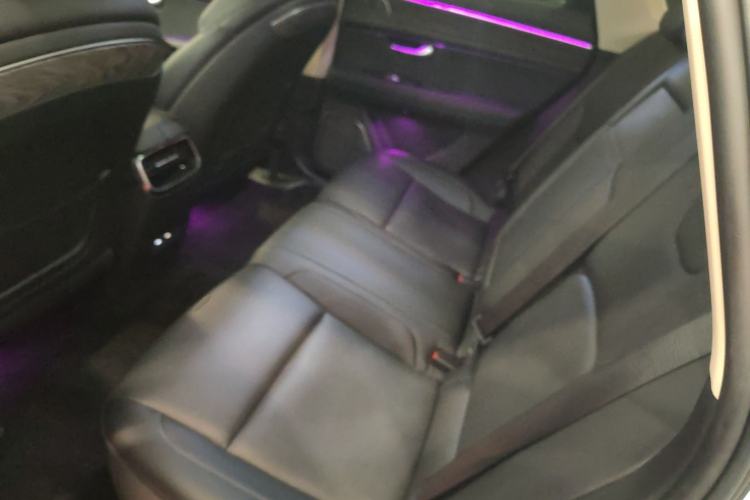 Used Hima AITO M5 2022 Extended-Range Four-Wheel Drive Performance Version Left Rear Seat