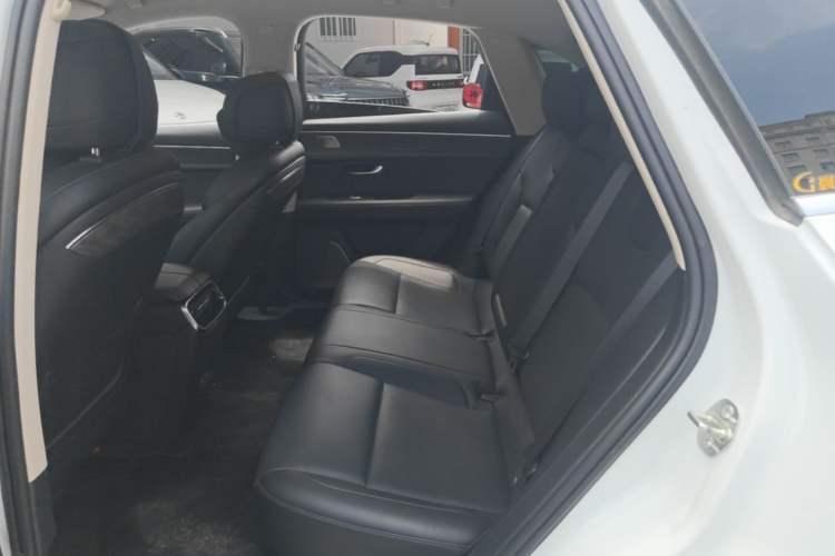 Used Hima AITO M5 2022 Range-Extended Rear-Drive Standard Version Left Rear Seat