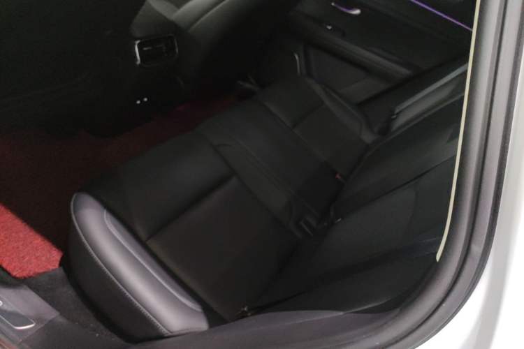 Used Hima AITO M5 2022 Extended-Range Four-Wheel Drive Ultimate Edition Left Rear Seat