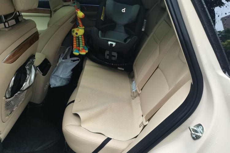 Used Hima AITO M5 2022 Pure Electric Rear-Drive Standard Edition Left Rear Seat