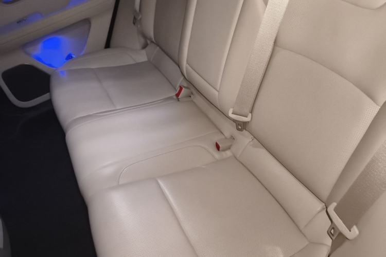 Used Hima AITO M5 2022 Range-Extended Rear-Drive Standard Version Left Rear Seat