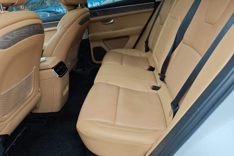 Used Hima AITO M5 2022 Range-Extended Rear-Drive Standard Version Left Rear Seat