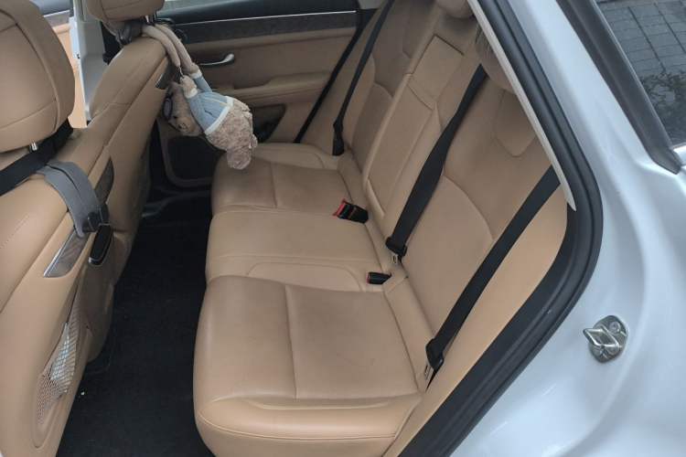 Used Hima AITO M5 2022 Range-Extended Rear-Drive Standard Version Left Rear Seat