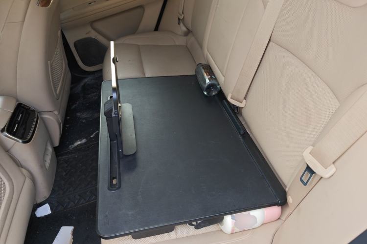 Used Hima AITO M5 2022 Pure Electric Rear-Drive Standard Edition Left Rear Seat