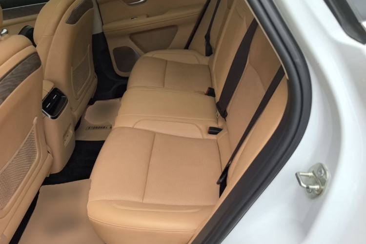 Used Hima AITO M5 2022 Range-Extended Rear-Drive Standard Version Left Rear Seat