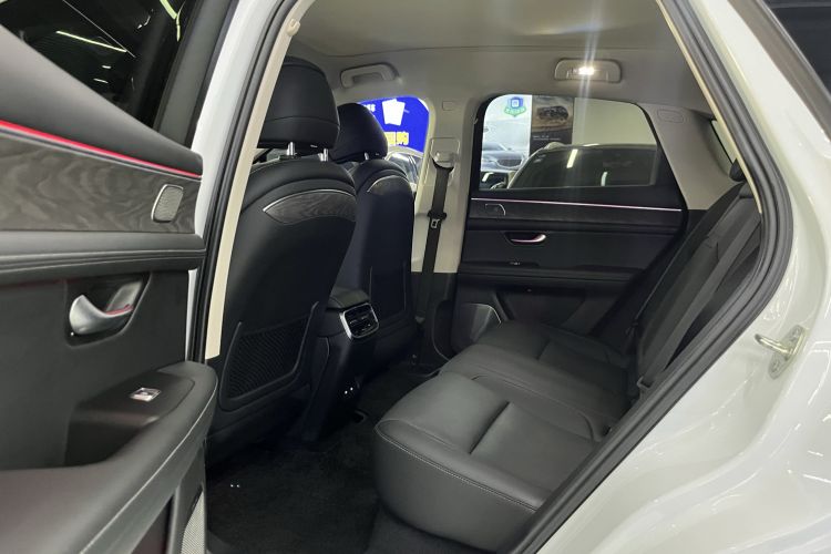 Used Hima AITO M5 2022 Range-Extended Rear-Drive Standard Version Left Rear Seat