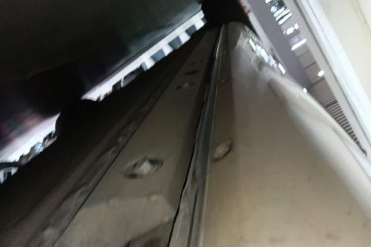 Used Hima AITO M5 2022 Pure Electric Rear-Drive Standard Edition Left Side Sill