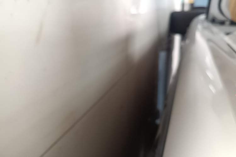 Used Hima AITO M5 2022 Extended-Range Four-Wheel Drive Flagship Edition Left Side Sill