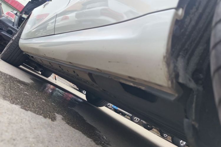 Used Hima AITO M5 2022 Range-Extended Rear-Drive Standard Version Left Side Sill