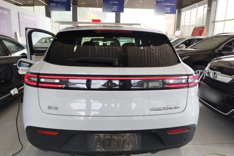 Used Hima AITO M5 2022 Extended-Range Four-Wheel Drive Performance Version Rear