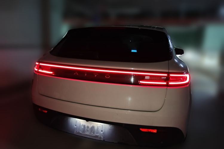 Used Hima AITO M5 2022 Extended-Range Four-Wheel Drive Flagship Edition Rear