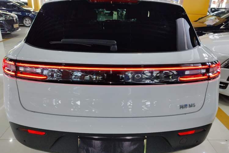 Used Hima AITO M5 2022 Extended-Range Four-Wheel Drive Ultimate Edition Rear