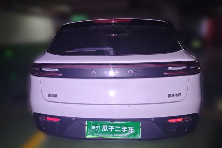 Used Hima AITO M5 2022 Extended-Range Four-Wheel Drive Performance Version Rear
