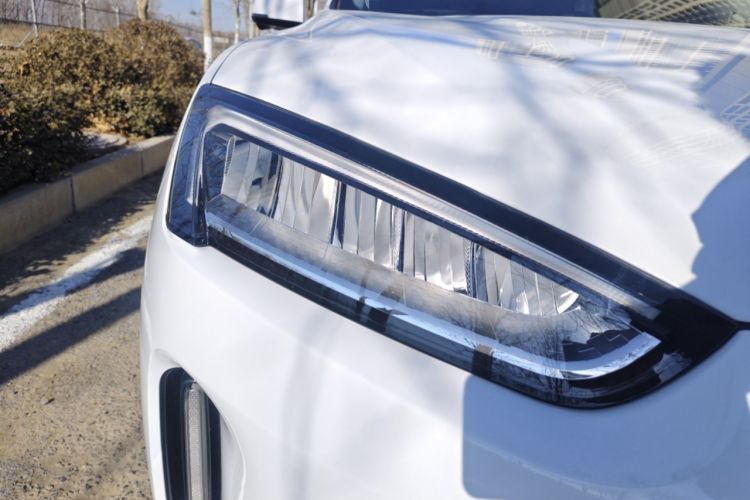 Used Hima AITO M5 2022 Extended-Range Four-Wheel Drive Ultimate Edition Right Front Headlight