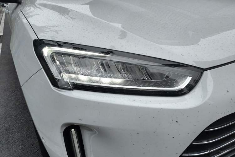 Used Hima AITO M5 2022 Range-Extended Rear-Drive Standard Version Right Front Headlight
