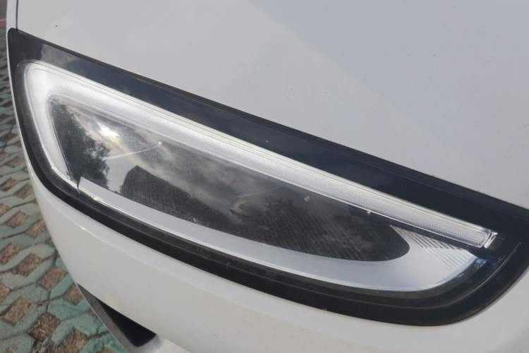 Used Hima AITO M5 2022 Pure Electric Rear-Drive Standard Edition Right Front Headlight