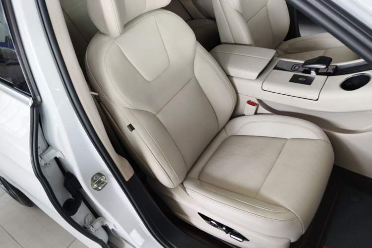 Used Hima AITO M5 2022 Extended-Range Four-Wheel Drive Performance Version Right Front Seat