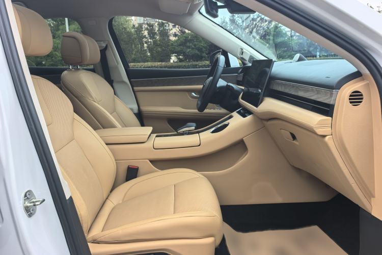 Used Hima AITO M5 2022 Range-Extended Rear-Drive Standard Version Right Front Seat