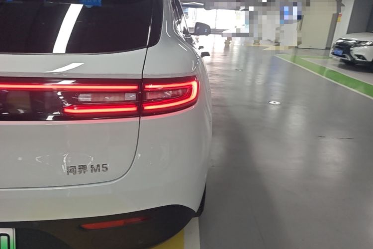 Used Hima AITO M5 2022 Extended-Range Four-Wheel Drive Ultimate Edition Right Rear Taillight