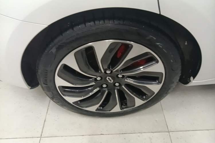 Used Hima AITO M5 2022 Extended-Range Four-Wheel Drive Performance Version Right Rear Wheel Hub