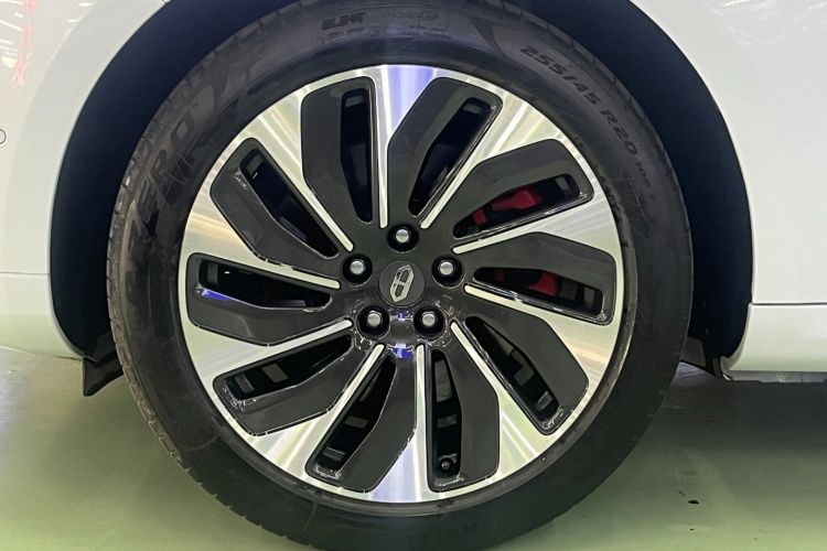 Used Hima AITO M5 2022 Range-Extended Rear-Drive Standard Version Right Rear Wheel Hub