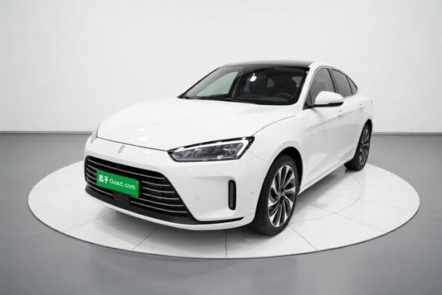 Ojetý Hima AITO M5 2022 Extended-Range Four-Wheel Drive Ultimate Edition