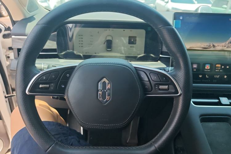 Used Hima AITO M5 2022 Extended-Range Four-Wheel Drive Performance Version Steering Wheel