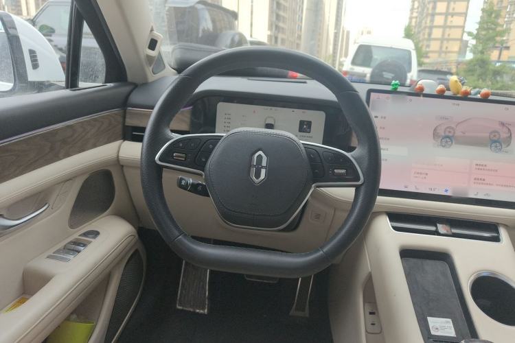 Used Hima AITO M5 2022 Extended-Range Four-Wheel Drive Ultimate Edition Steering Wheel