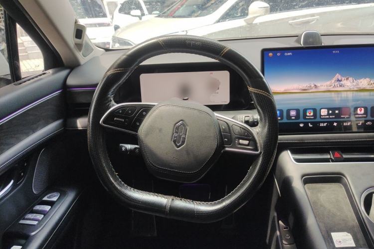 Used Hima AITO M5 2022 Range-Extended Rear-Drive Standard Version Steering Wheel