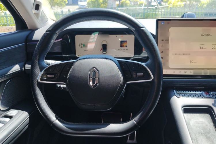 Used Hima AITO M5 2022 Extended-Range Four-Wheel Drive Ultimate Edition Steering Wheel