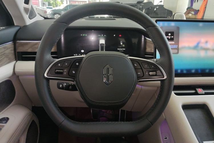 Used Hima AITO M5 2022 Range-Extended Rear-Drive Standard Version Steering Wheel