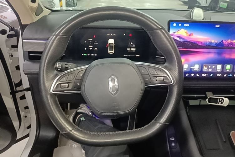 Used Hima AITO M5 2022 Pure Electric Rear-Drive Standard Edition Steering Wheel
